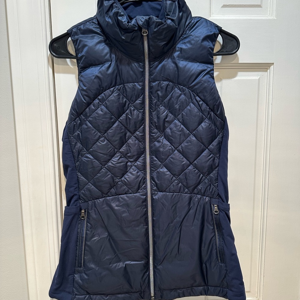 Lululemon Navy Quilted Women's Vest